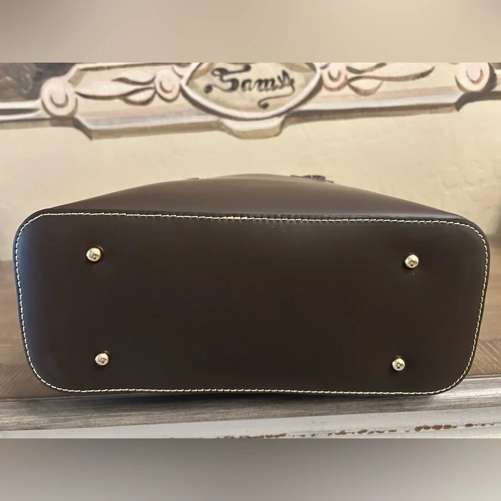 Dooney & Bourke Brown Tote Bag NWOT - Picture 5 of 6